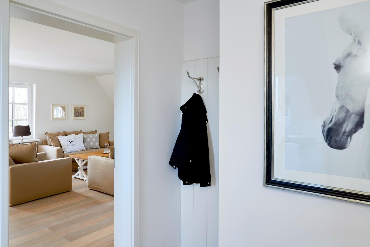 Hooks Feriendomizile Hotel Hooksiel Exterior photo